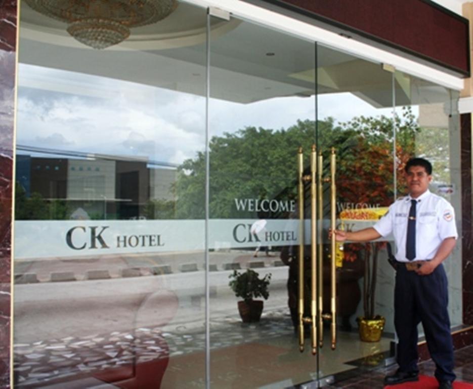 Cindy Kelly Hotel Olongapo Bagian luar foto